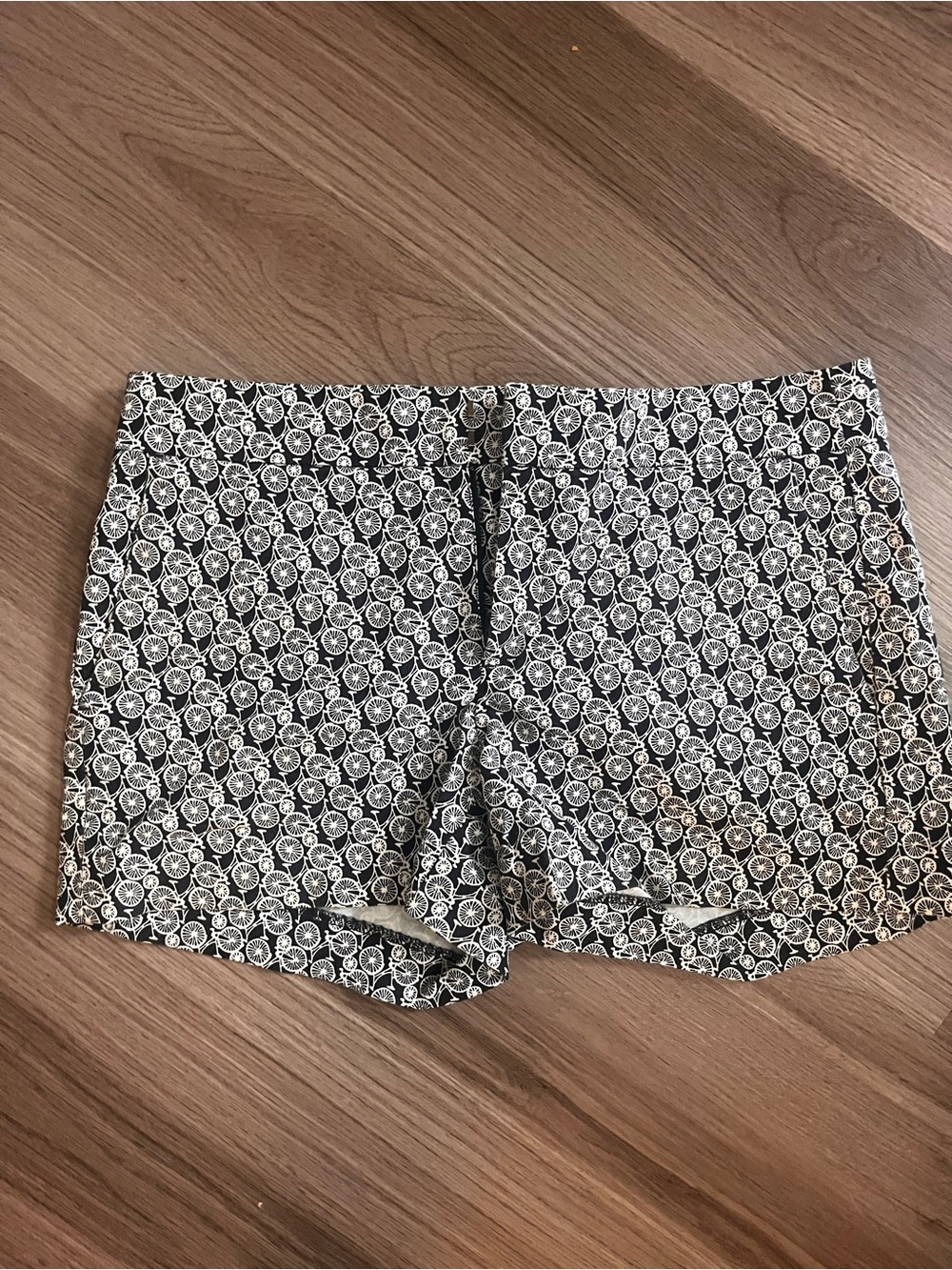Banana Republic Black and White Printed High-Waist Shorts